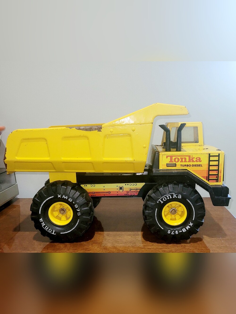 Vintage 80's Tonka Truck Turbo Desiel Dump Truck BMX 975